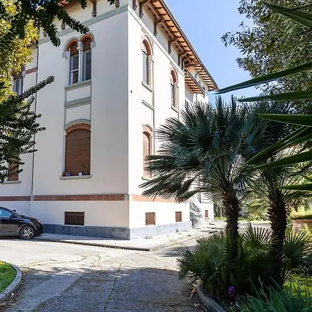 דירה Dimoramatilda, Attico Con Terrazza Panoramica *